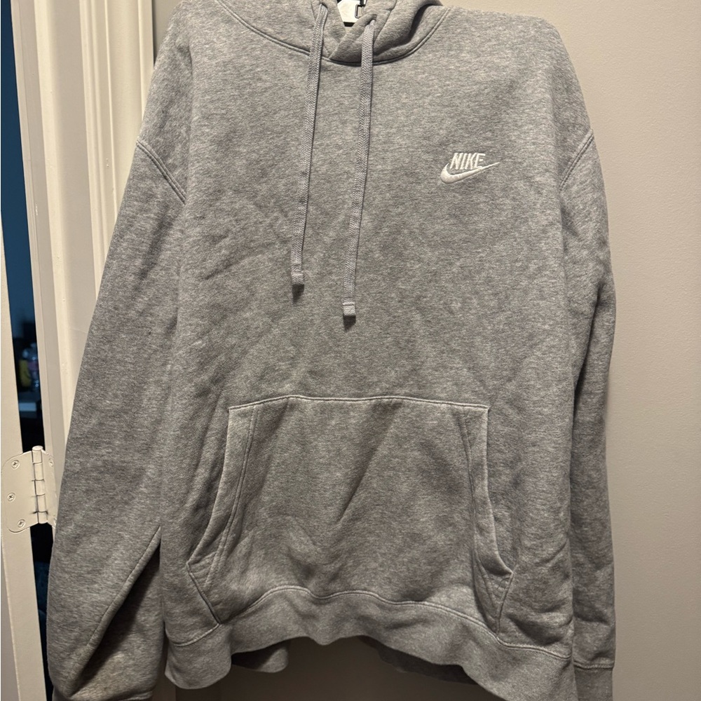 Nike Men's Heather Gray Hoodie